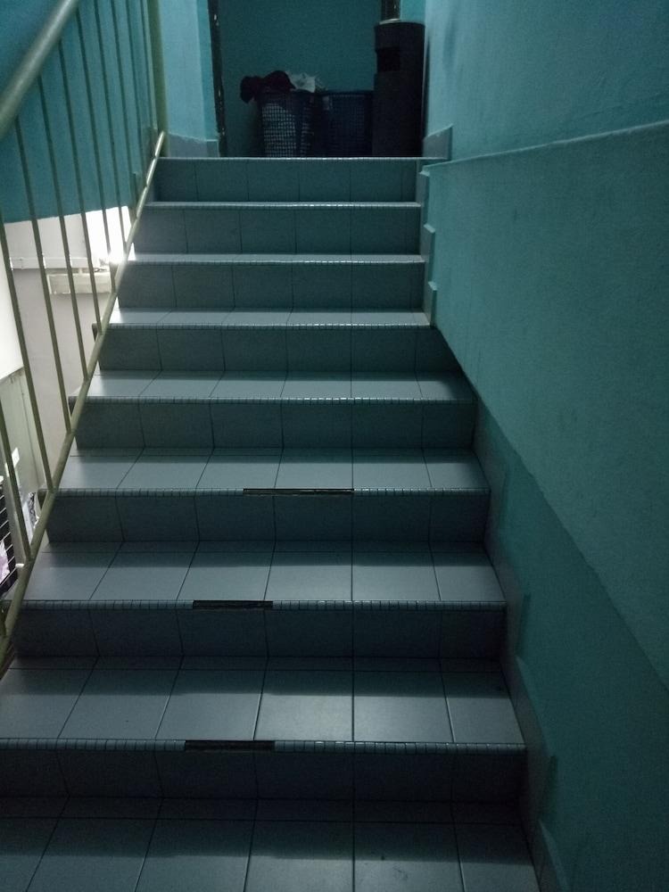 Serenity Hostels Kuala Lumpur Extérieur photo